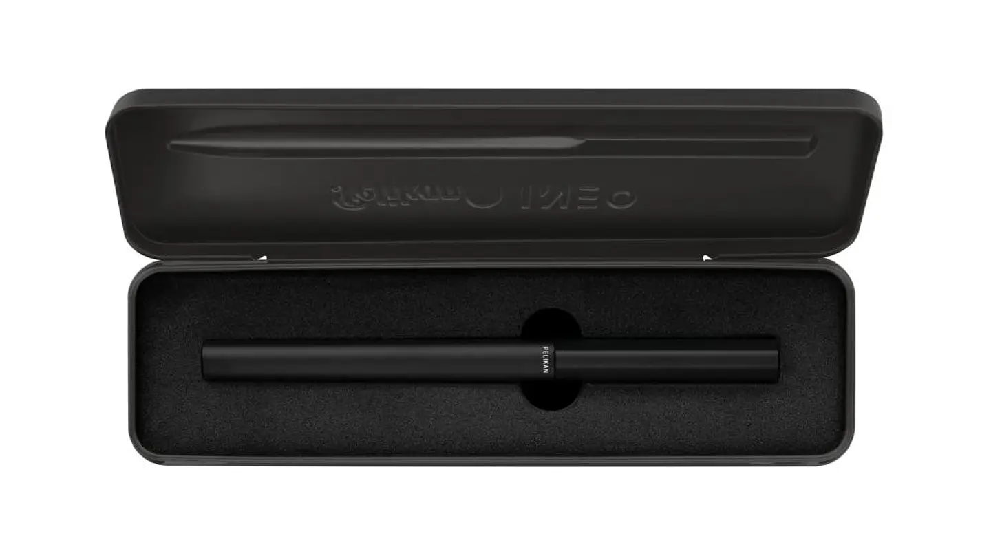 Pluma Pelikan Ineo Elements Con Estuche a Elección 1