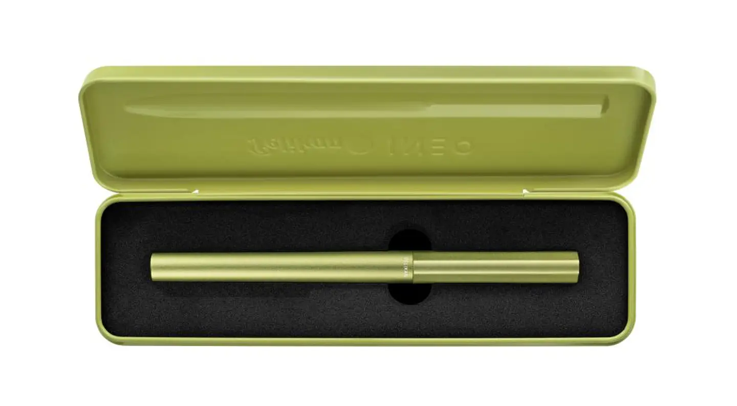 Pluma Pelikan Ineo Elements Con Estuche a Elección 9