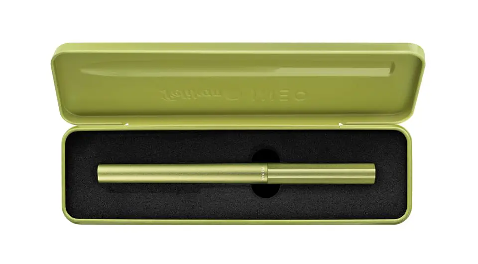 Pluma Pelikan Ineo Elements Con Estuche a Elección 9
