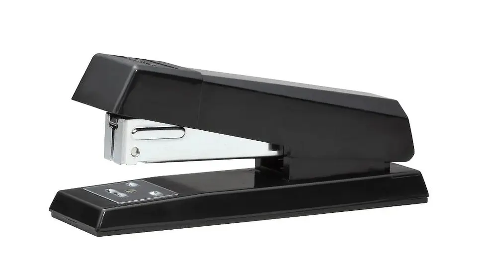 Corchetera B600 Negra 1
