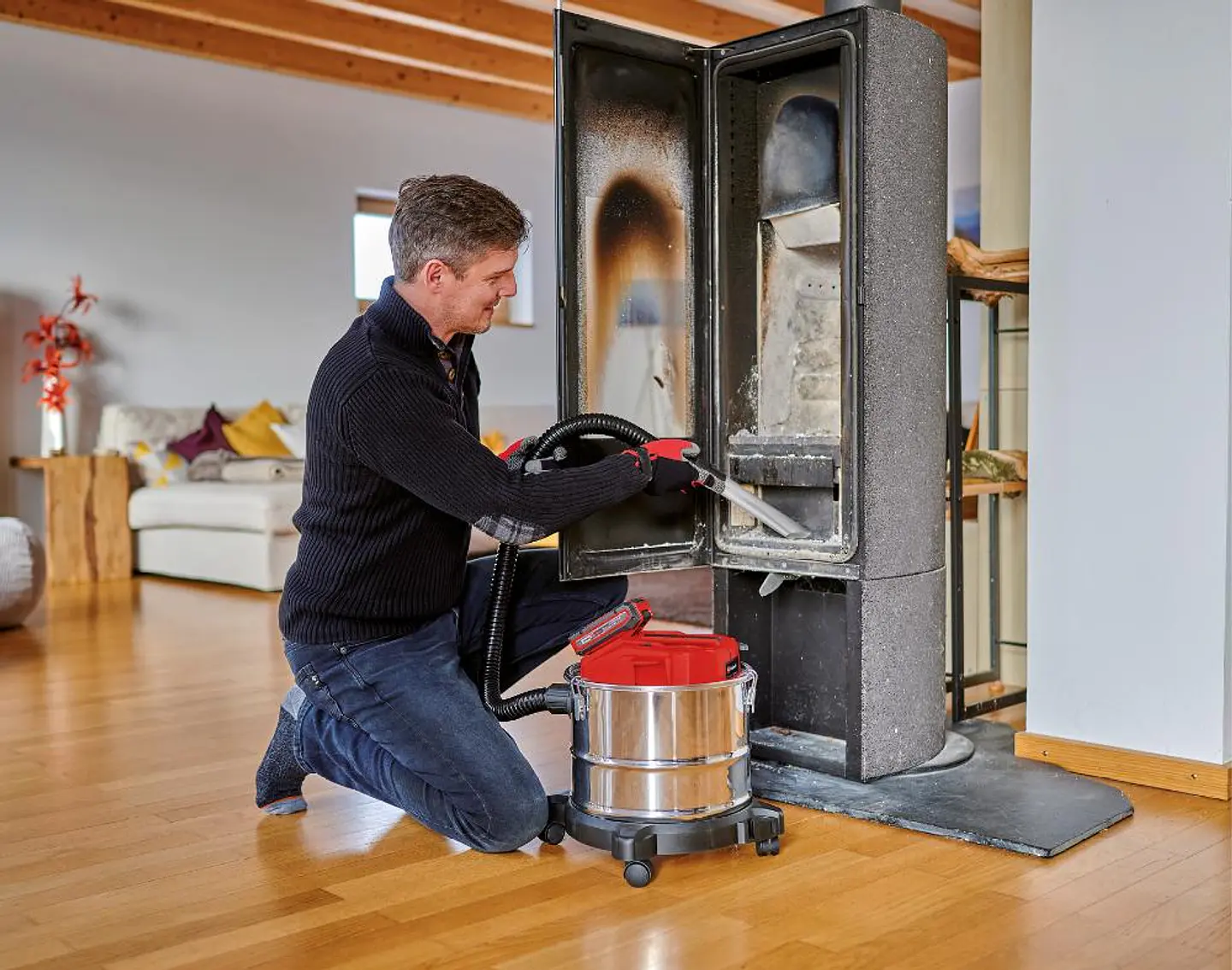 Aspiradora de Cenizas Inalámbrica 15 lt Einhell TC-AV 9