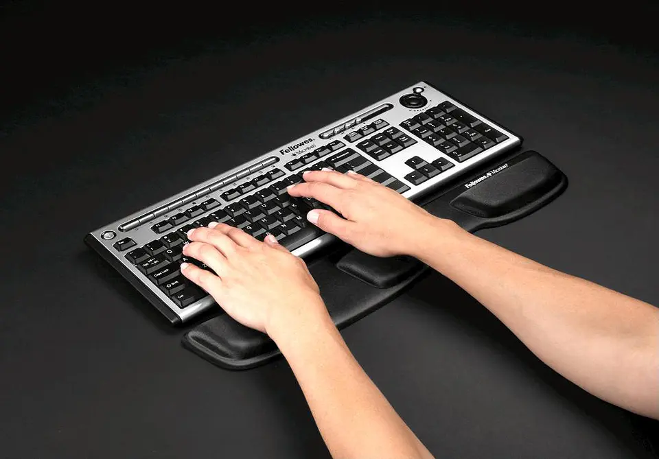 Reposa / Apoya Muñecas Teclado Negro Hilado 5