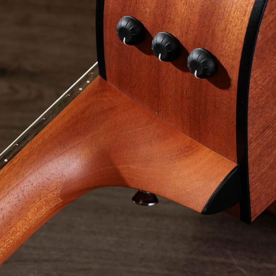 Taylor 112CE-N Guitarra electroacústica con cuerdas de nylon grand concert 4