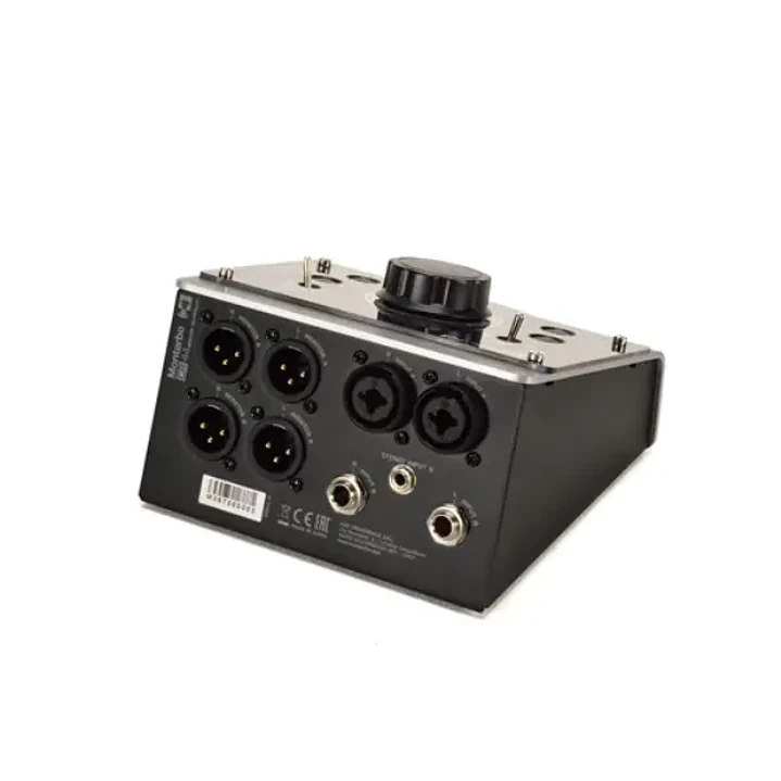 Montarbo CR-44 Control de monitores de estudio  3