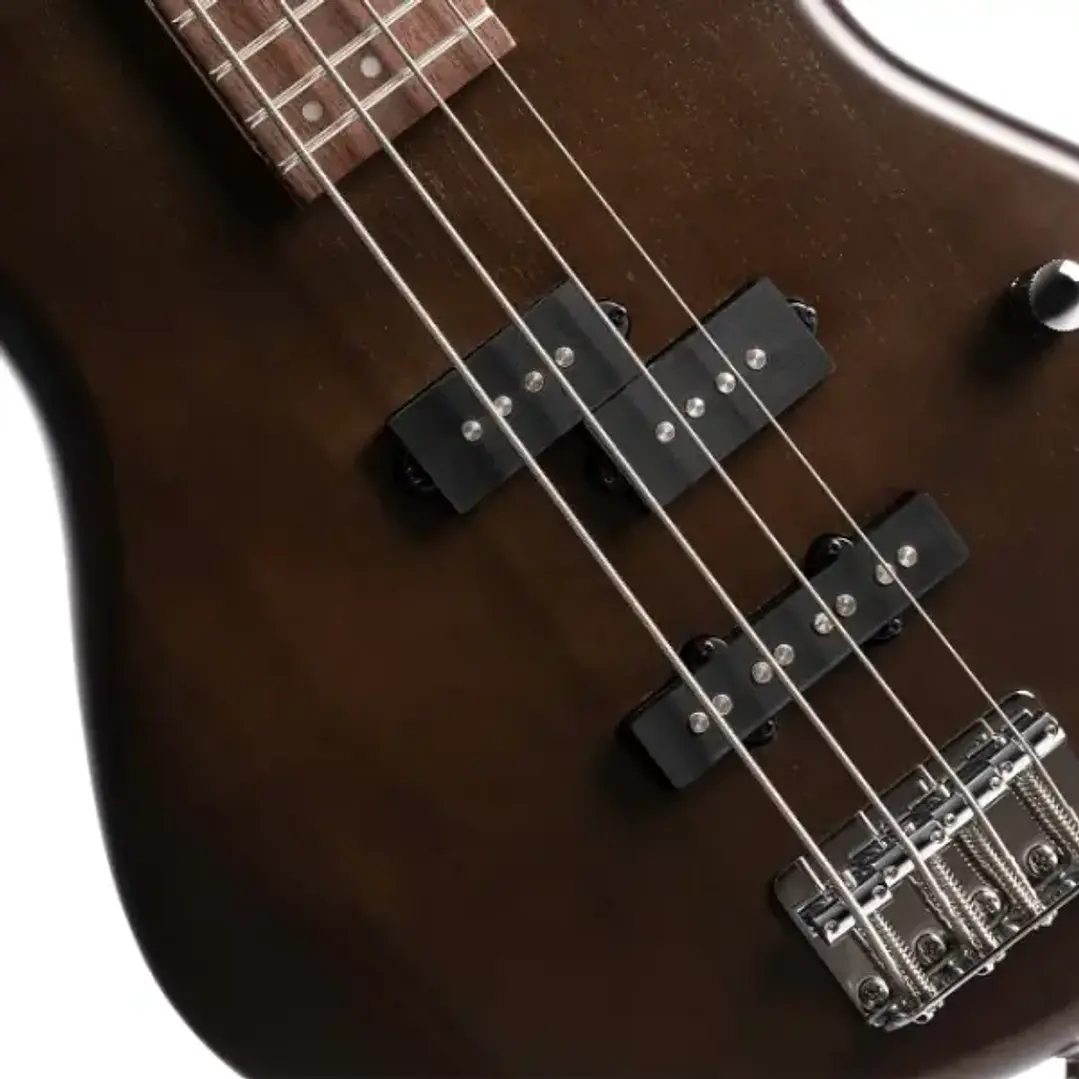 Cort Action PJ Open Pore Walnut Bajo Eléctrico 6
