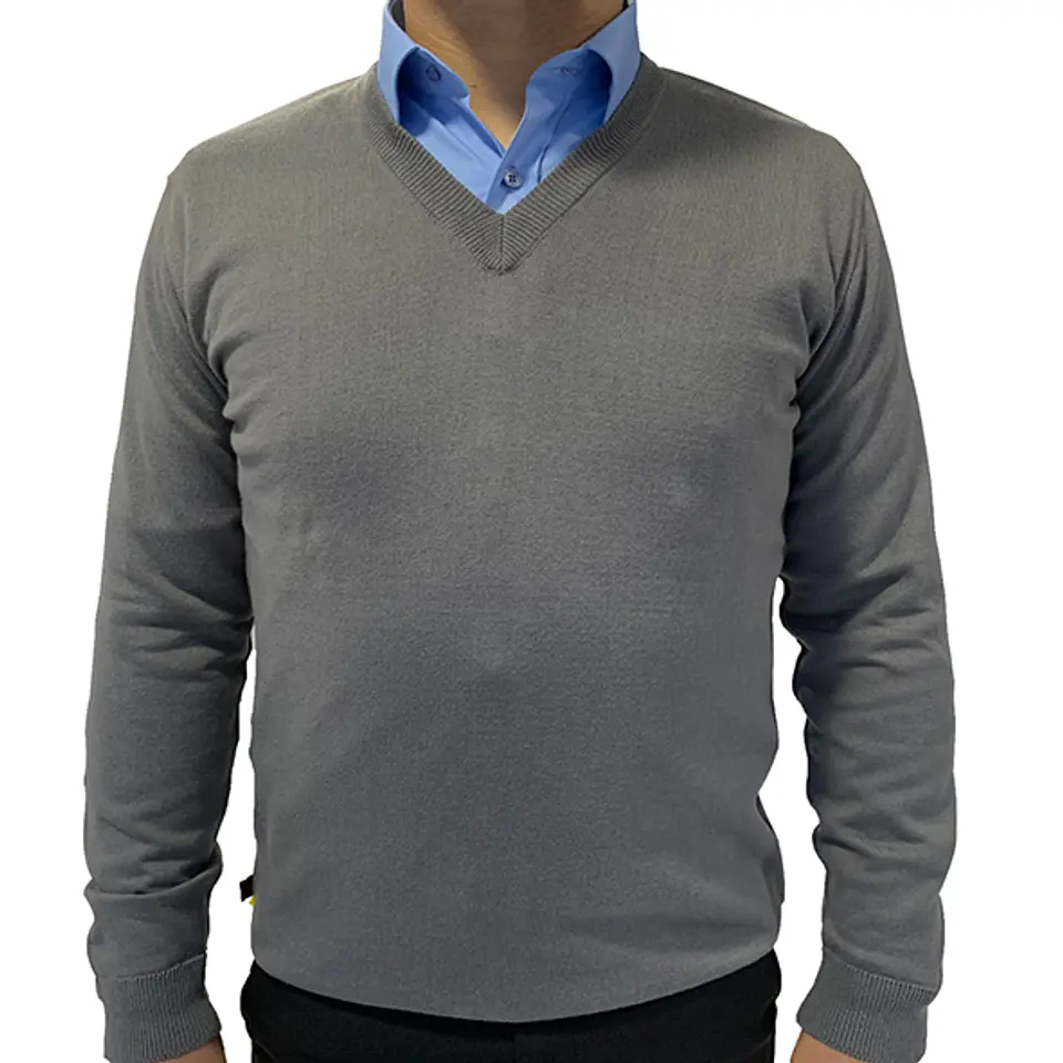 Suéter Cuello V Gris Oscuro (111) 1