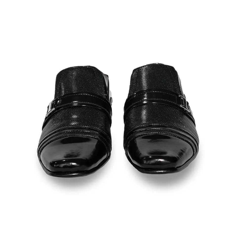 Zapato Negro con Hebilla 2