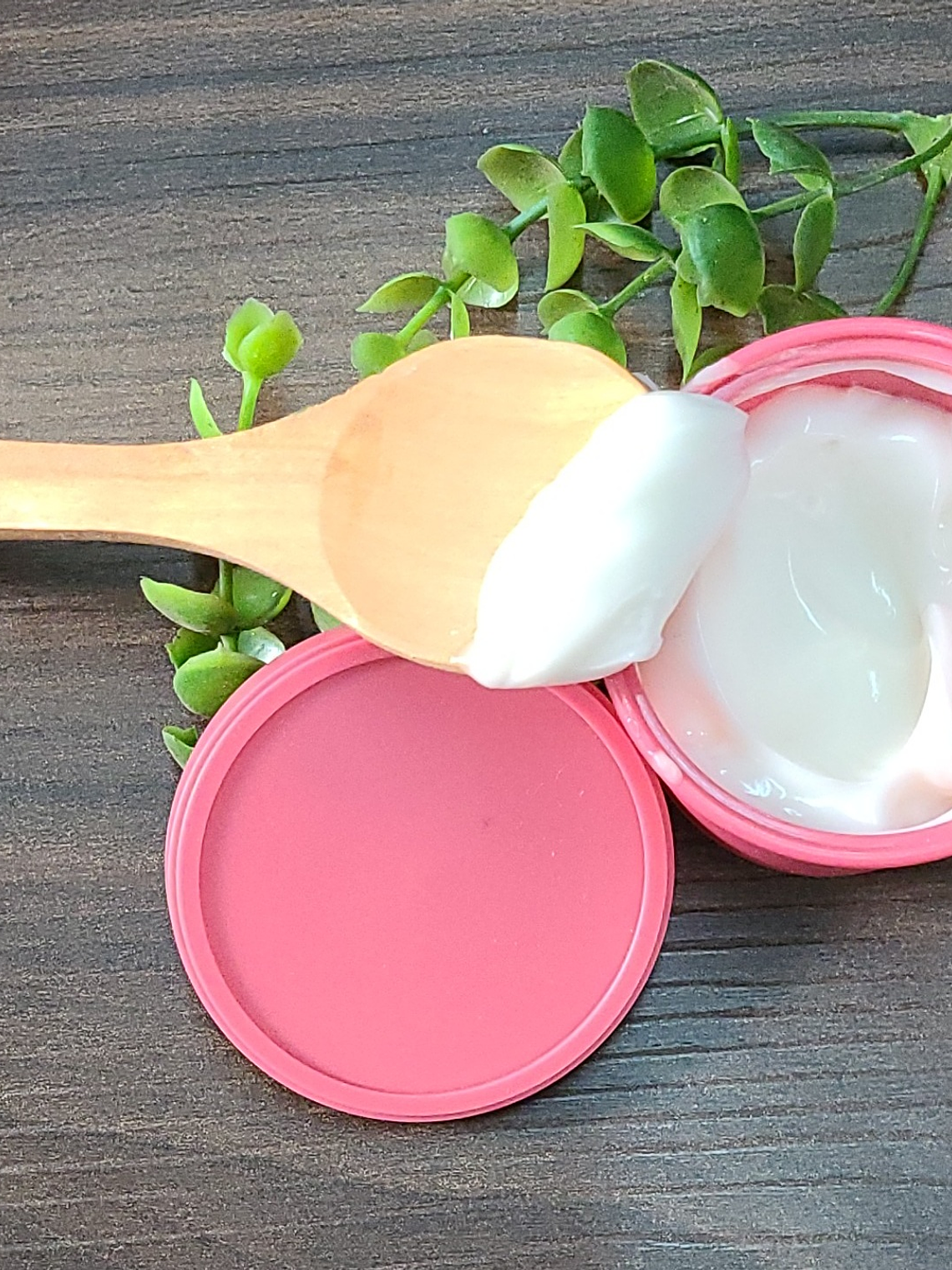 Crema reafirmante de murtilla 1