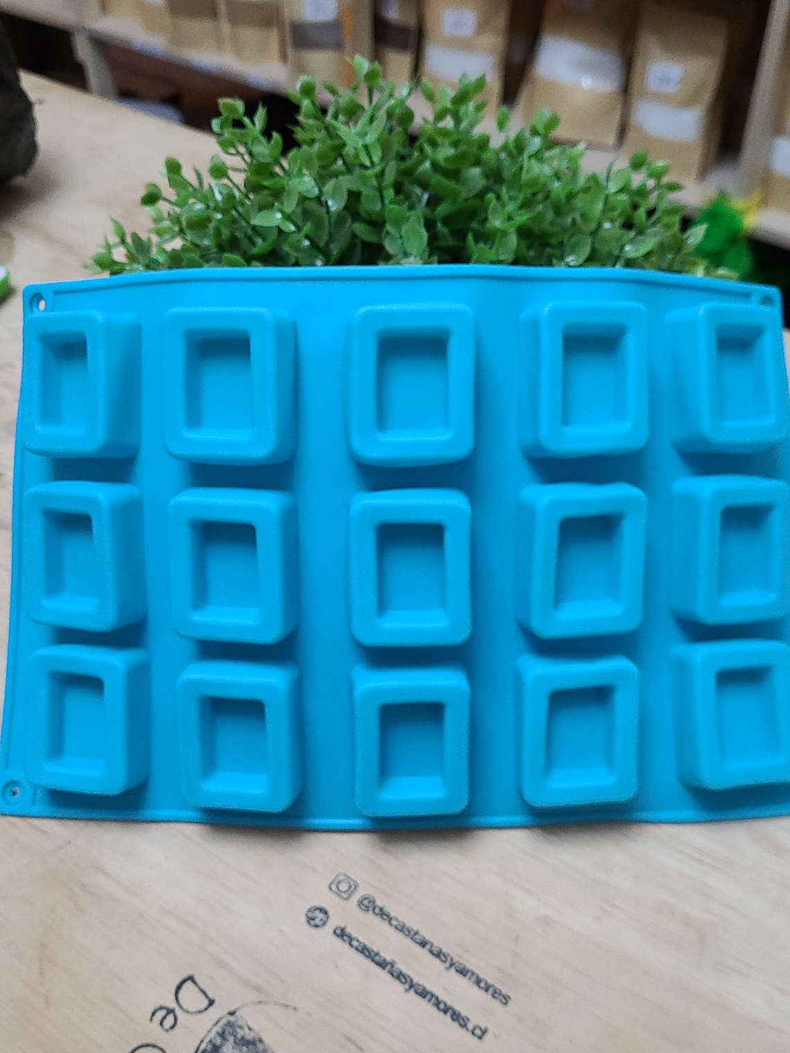 Molde cuadrado pequeño tipo barra de 🍫chocolate 1