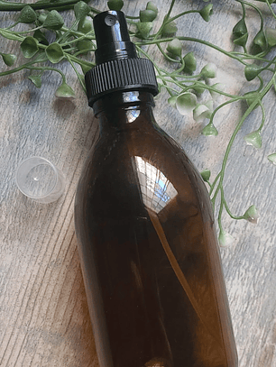 Envase vidrio 250 ml  ámbar tapa spray negra