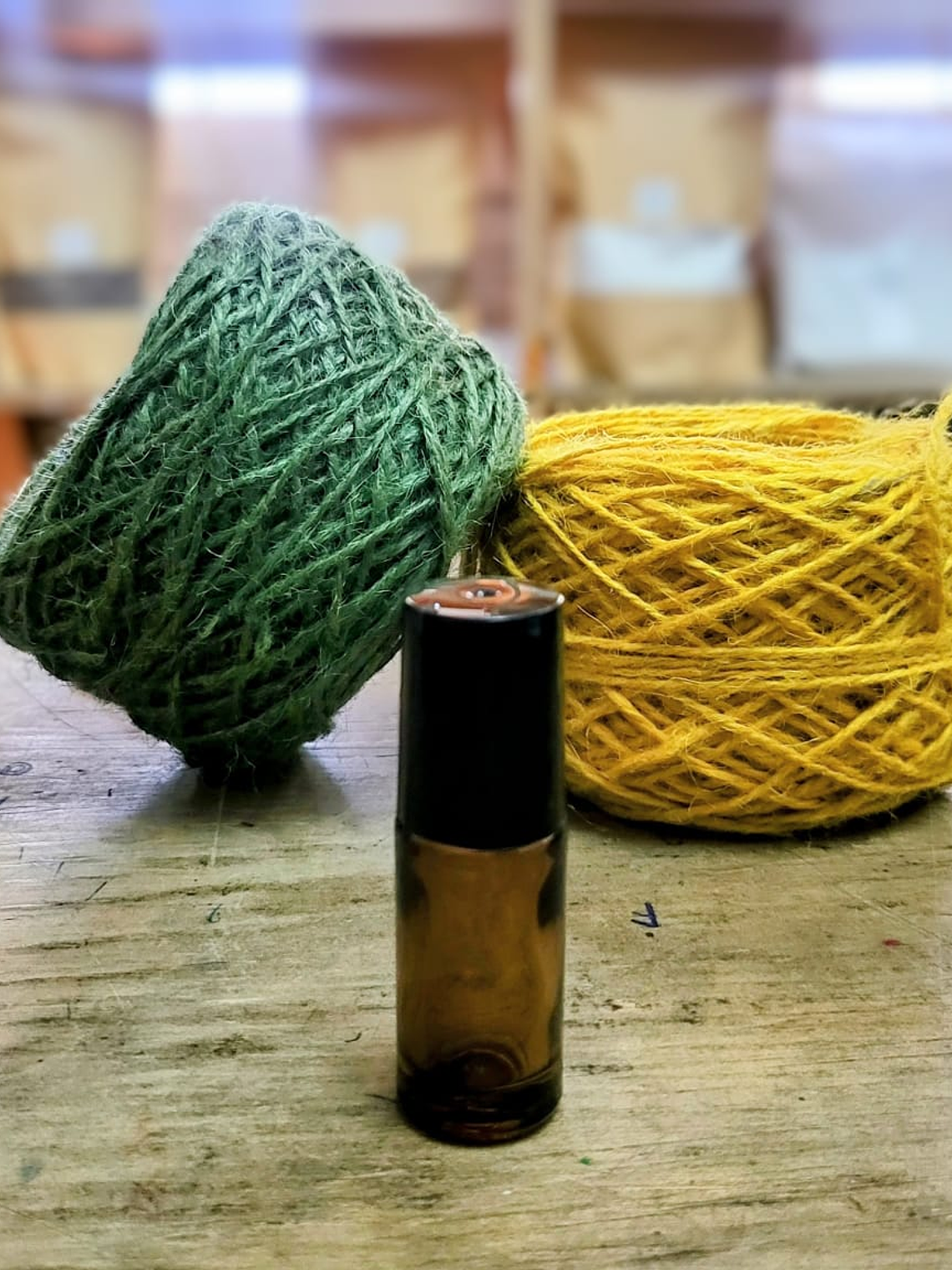 Roll on ámbar vidrio tapa negra 5ml  1