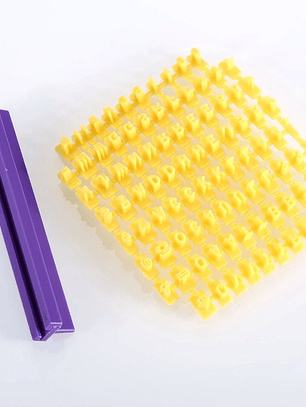 Marcador de letras pequeño