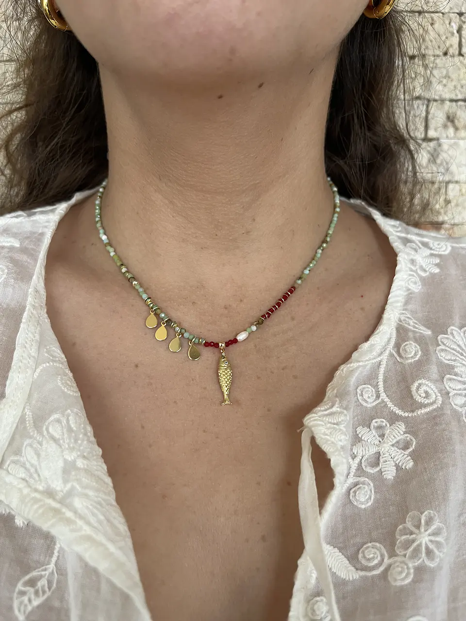 Collar mini piedras y pez verde claro 1