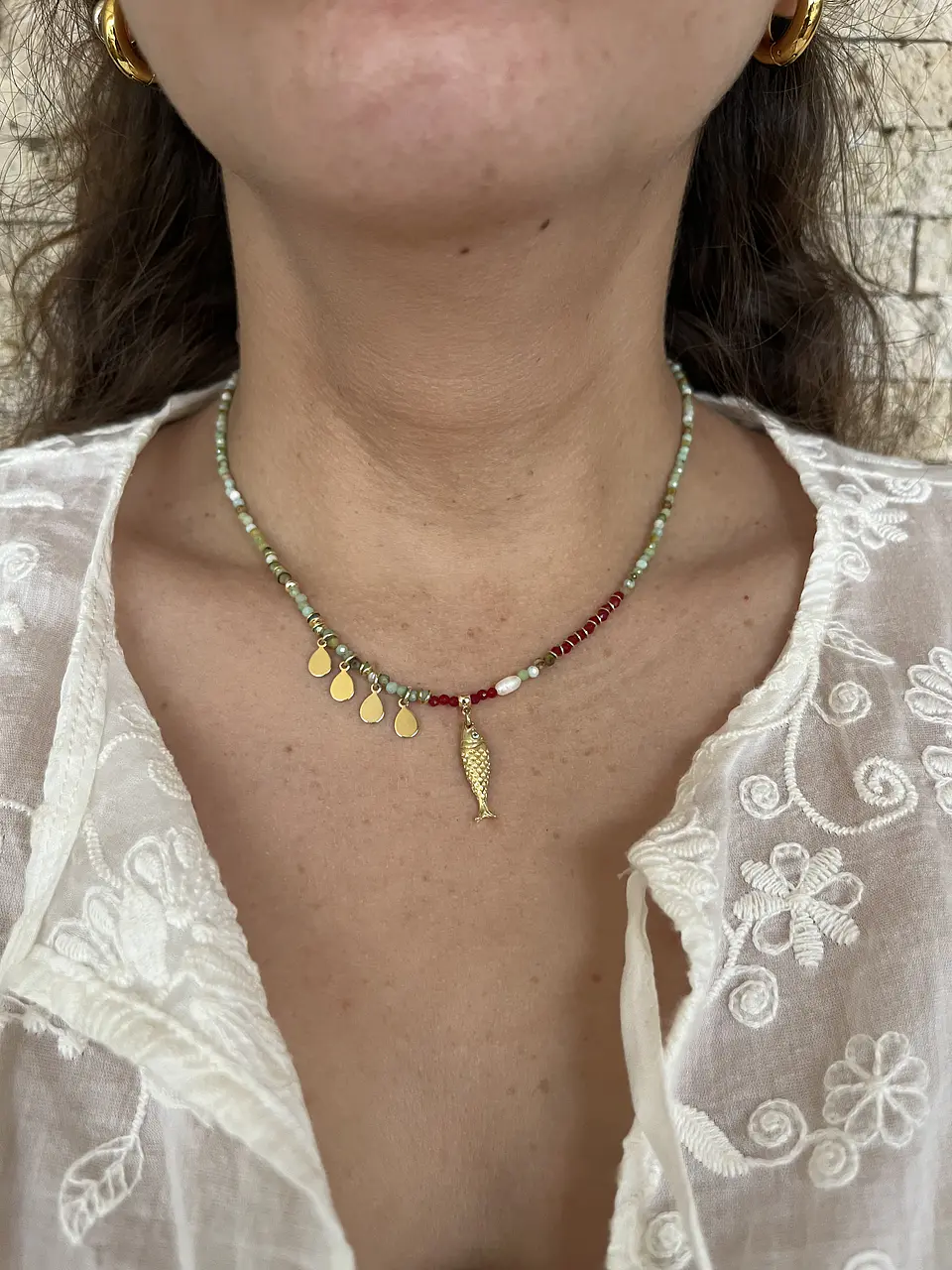 Collar mini piedras y pez verde claro 9