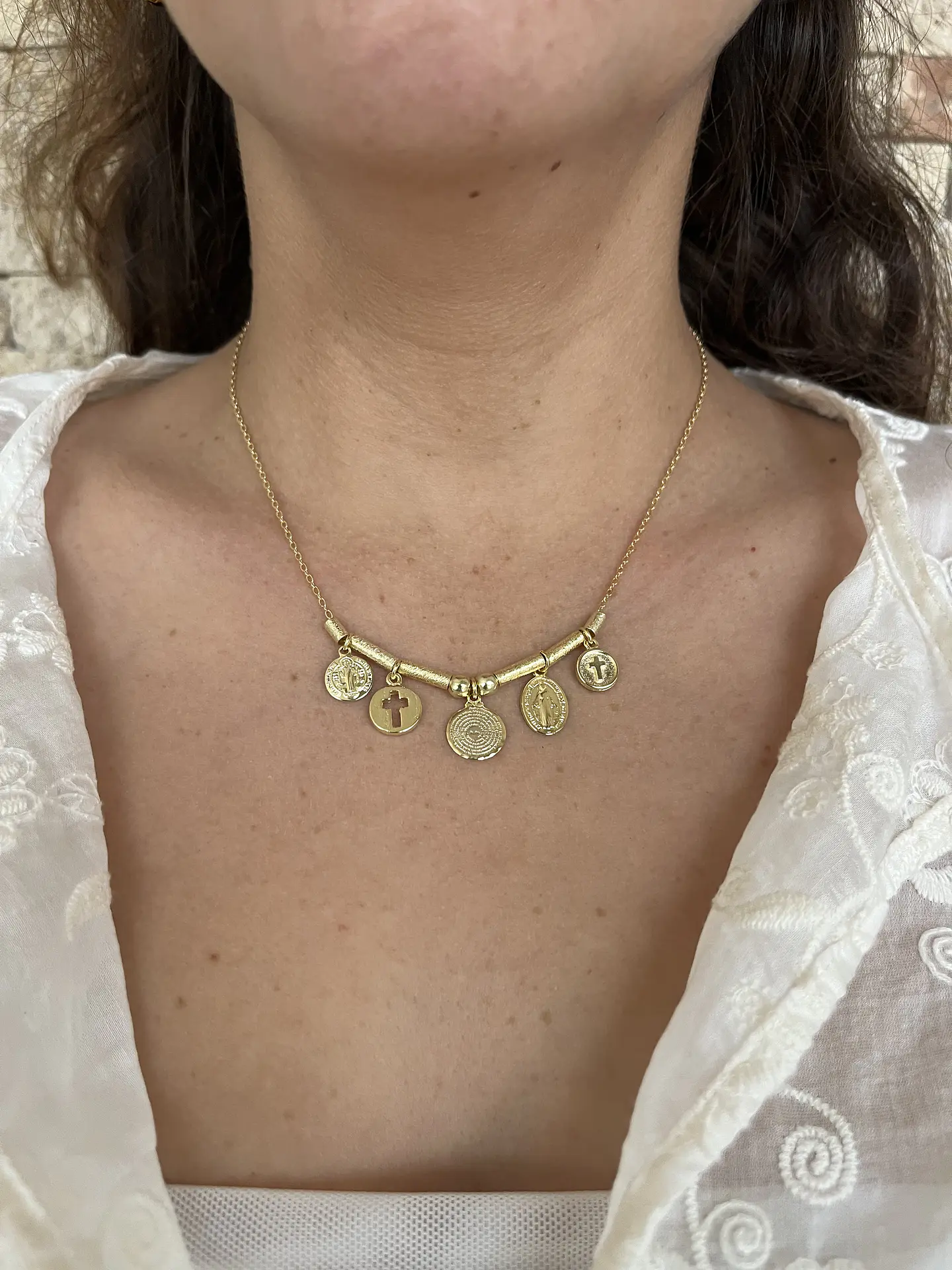 Collar mix de dijes religiosos 6