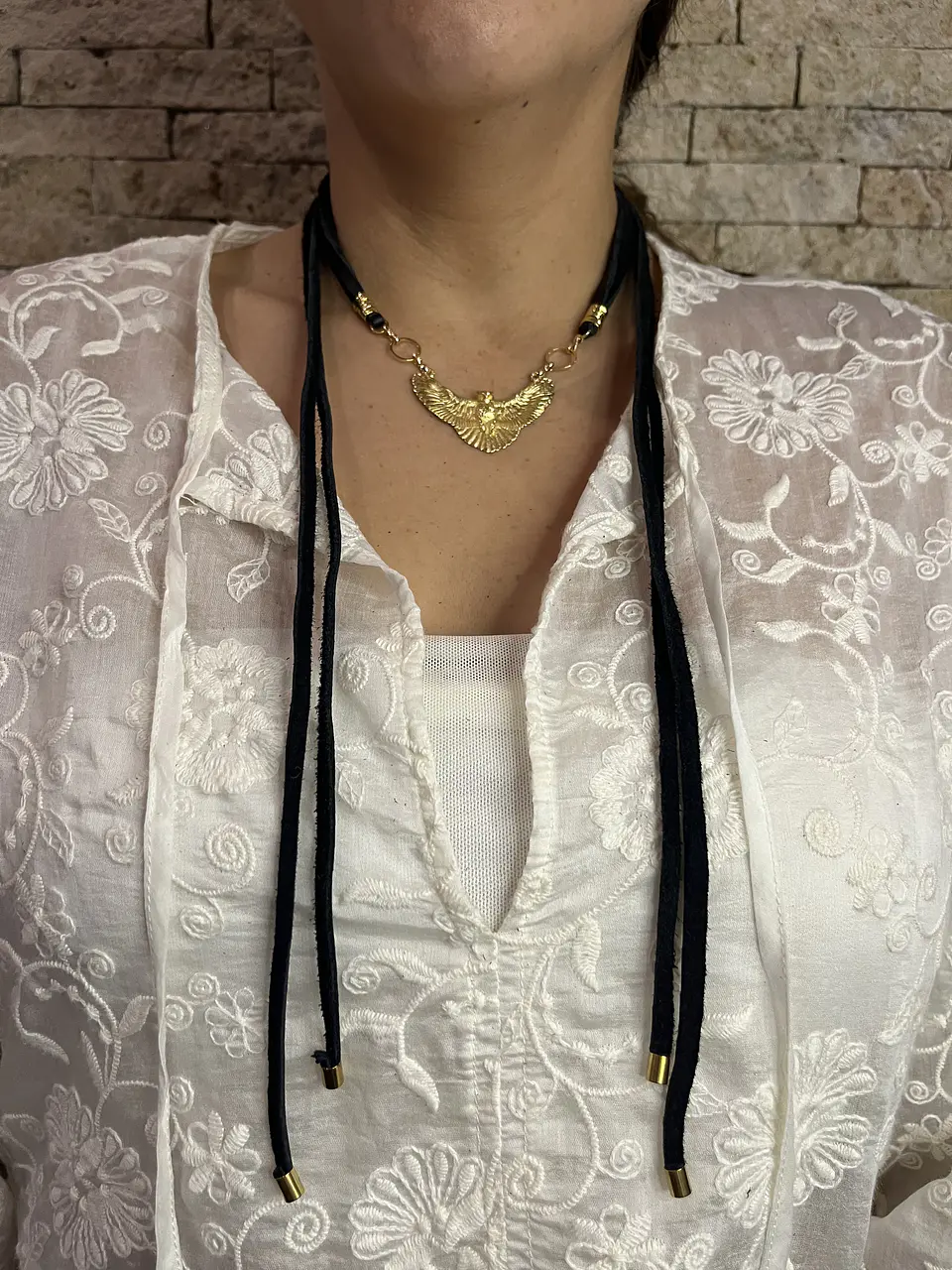 Collar conector de buho y cuero negro 9