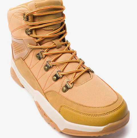 Calzado Outdoor “Jordan”