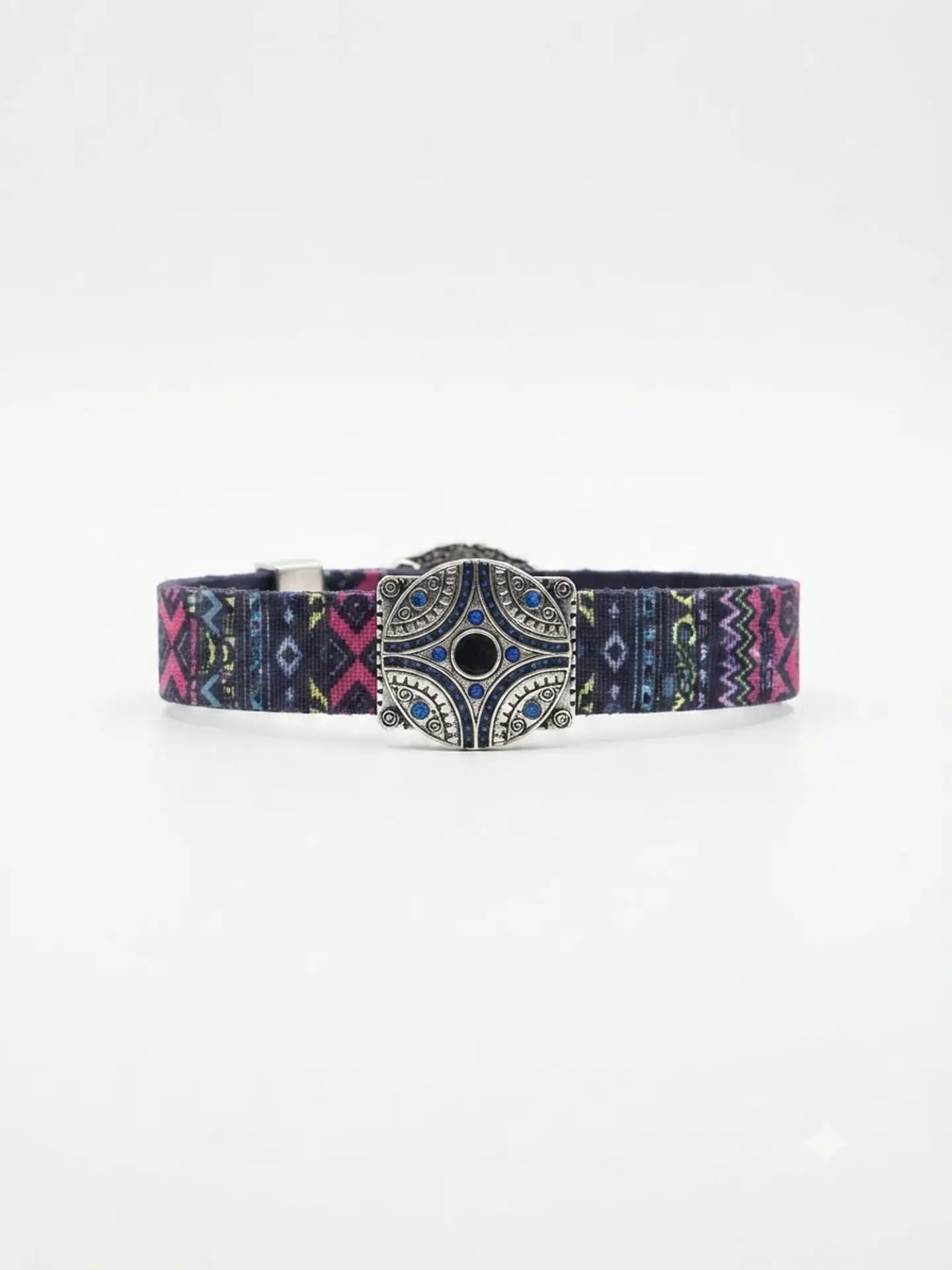 Pulsera con diseños geométricos  1