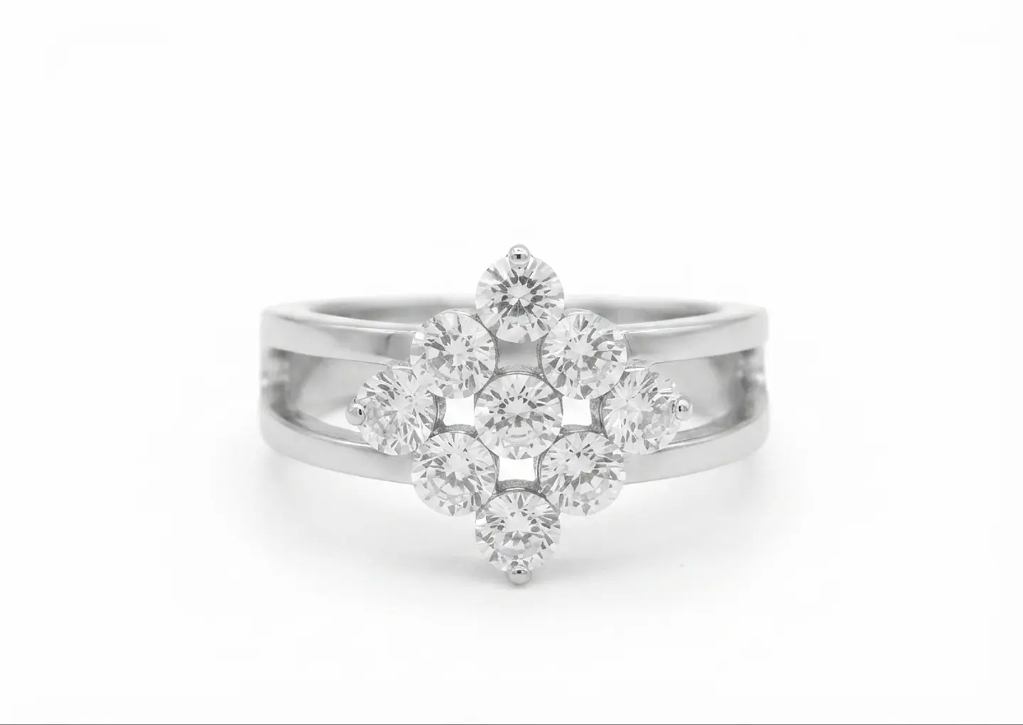 Anillo con circon 1