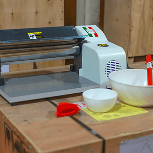 LAMINADOR ELÉCT. 370 MM. BLANCO