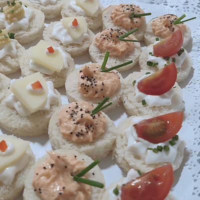 Canapes mixtos (96 unidades)