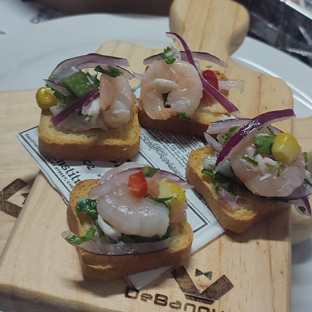 Ceviche mixto Reineta / Camarón (Porcion para 48 tostadas)