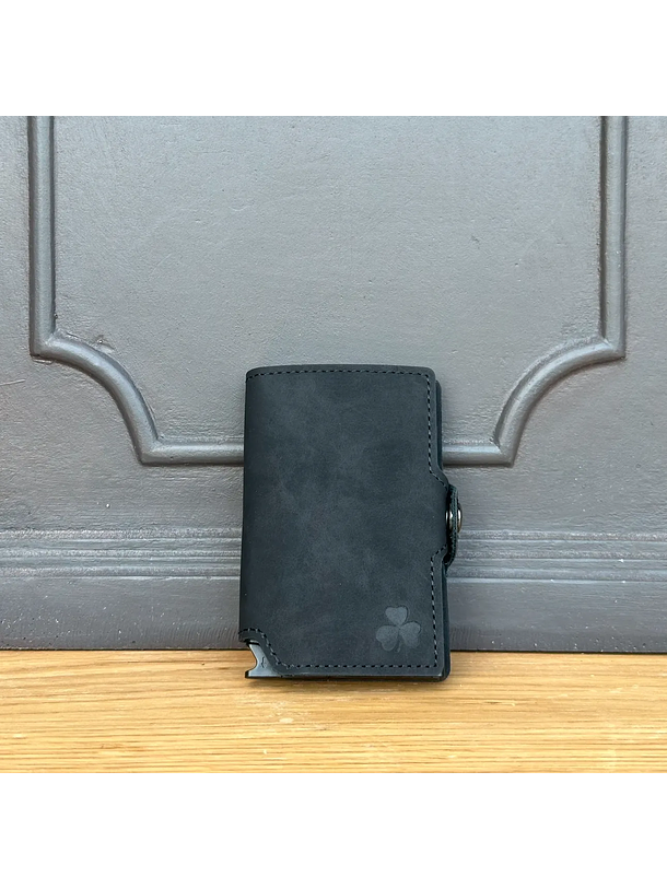 Billetera RFID Negra Mate. 1