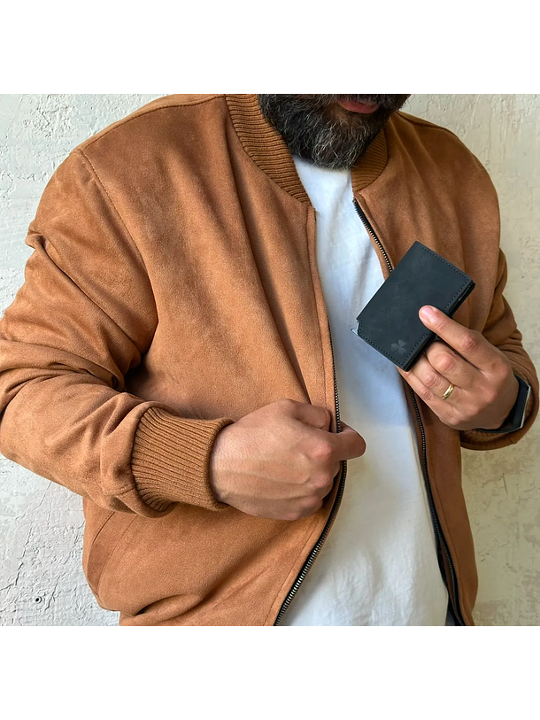 Billetera RFID Negra Mate. 4