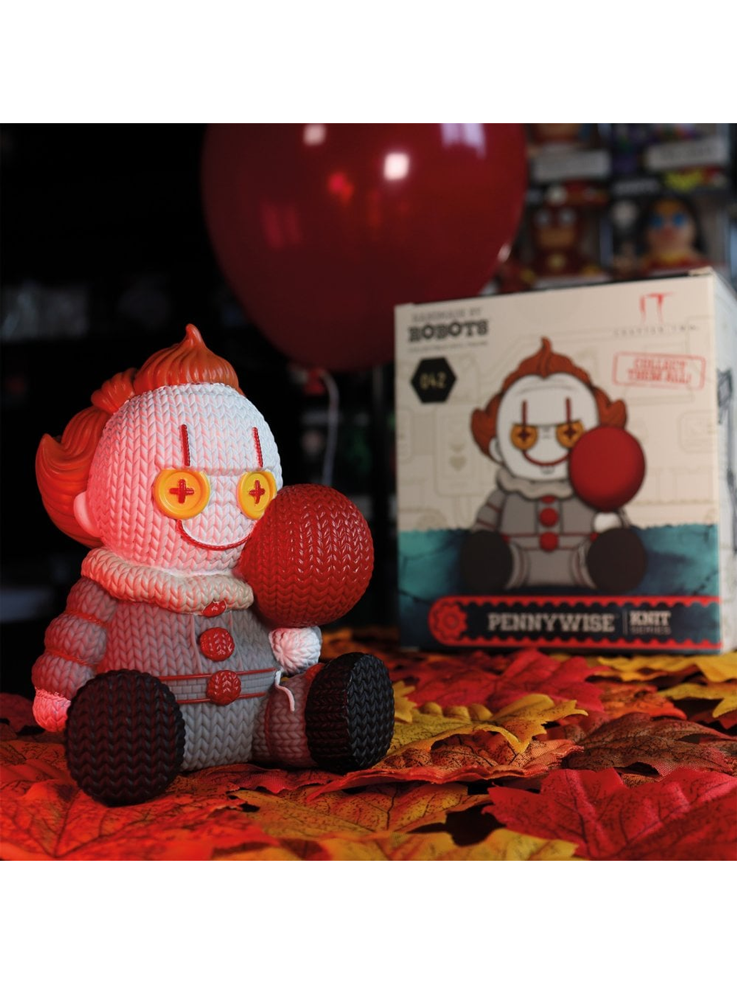 Pennywise Collectible Vinyl Figure from Handmade By Robots 6