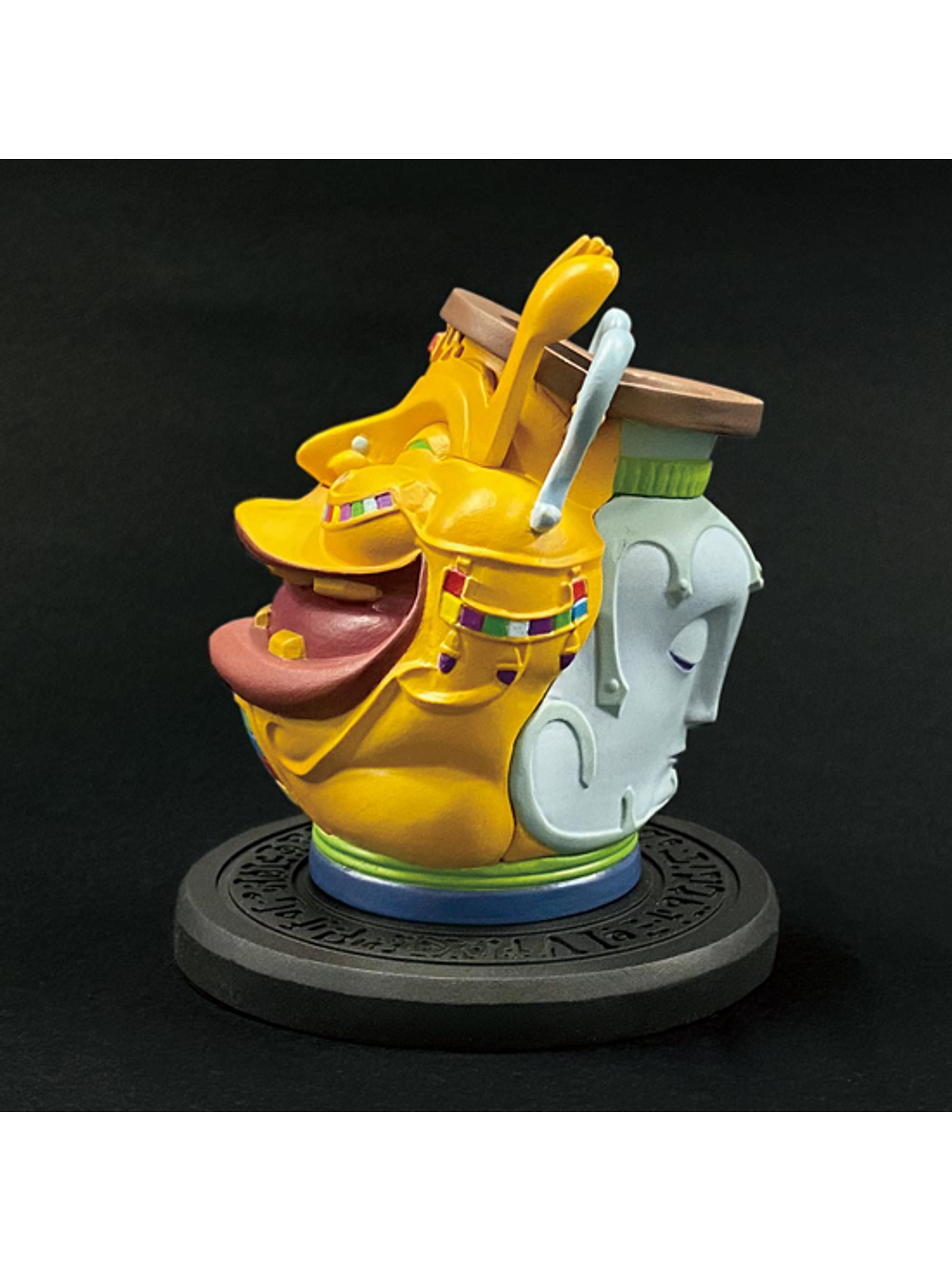 Figura Pot of Prosperity 1