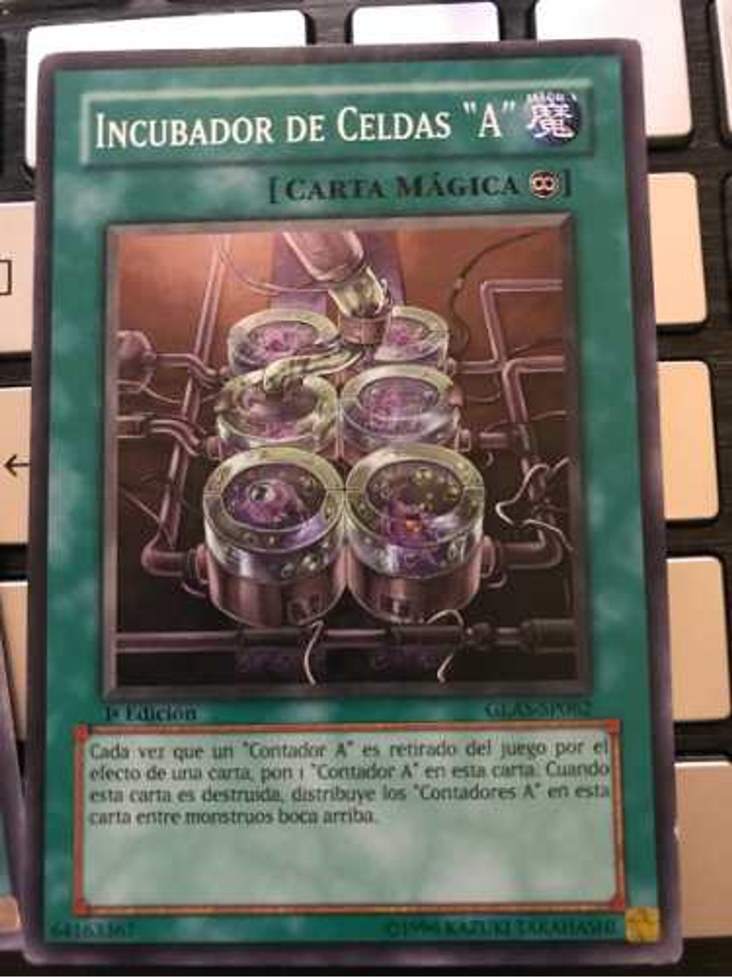 A Cell Incubator - glas-en062 - Common 1st Edition 1