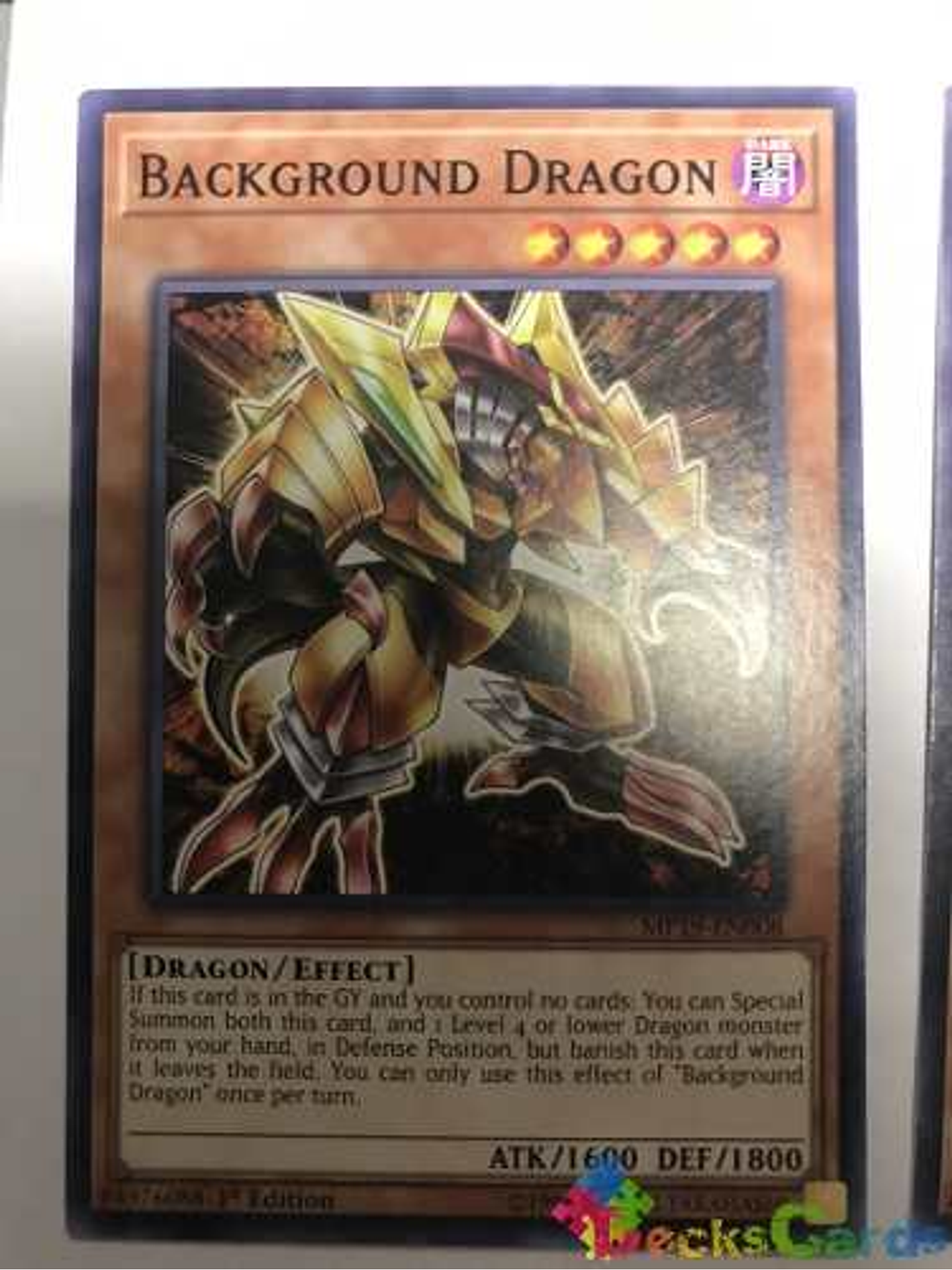 Background Dragon - mp19-en008 - Common 1st Edition 1