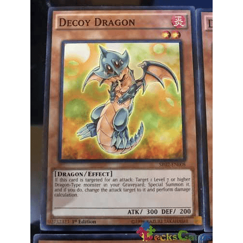 Decoy Dragon - sr02-en008 - Common 1st Edition