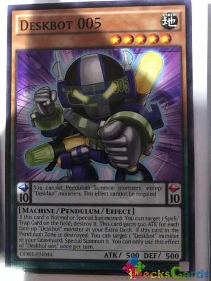 Deskbot 005 - core-en044 - Common Unlimited 1