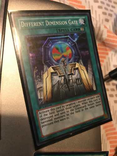 Different Dimension Gate - bpw2-en071 - Super Rare 1st Editi