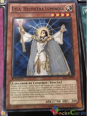 Lyla, Lightsworn Sorceress - sdli-en008 - Common 1st Edition