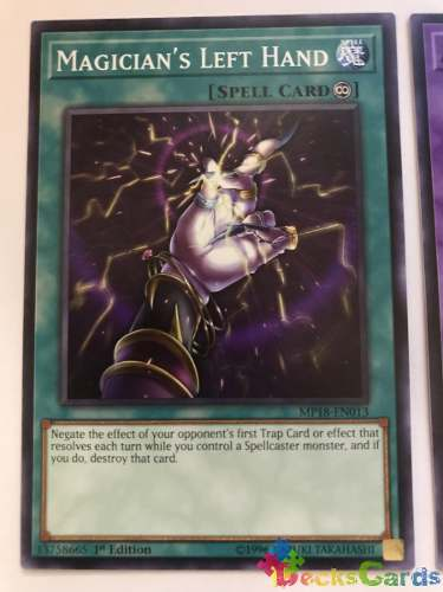 Magician's Left Hand - mp18-en013 - Common 1st Edition 1