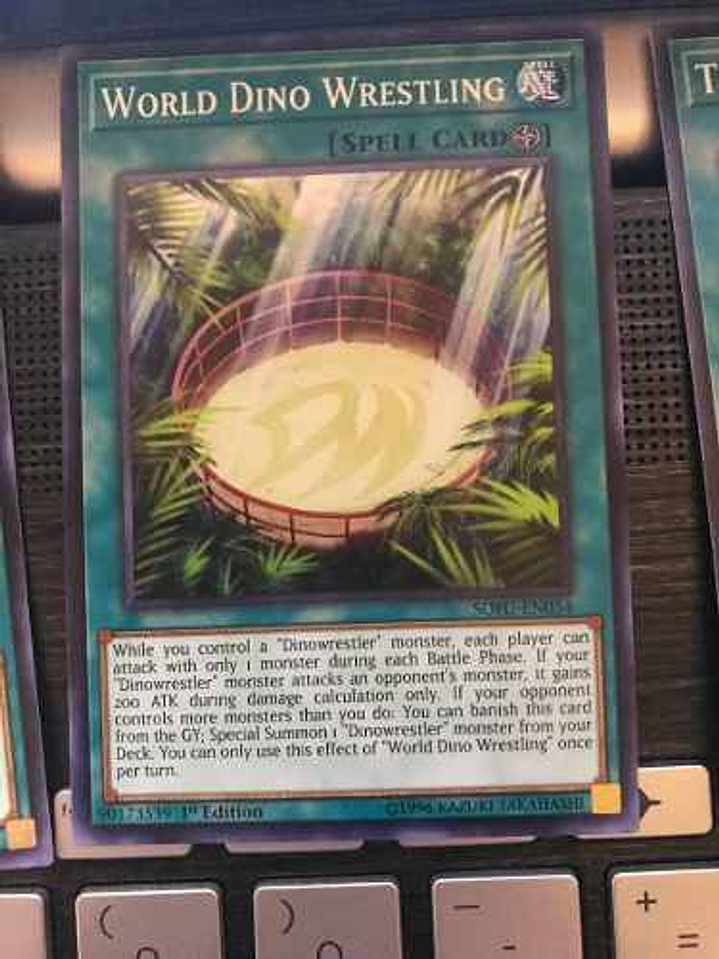 World Dino Wrestling - mp19-en197 - Common 1st Edition 1