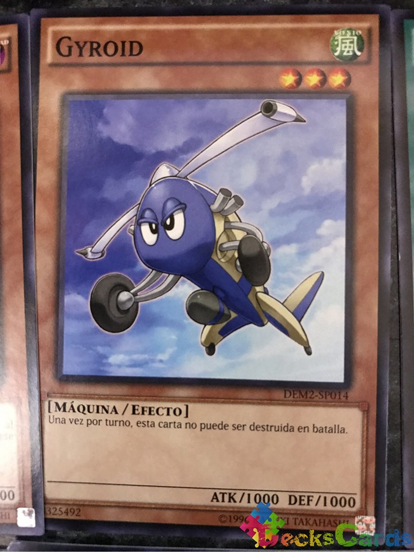 Gyroid - DEM2-EN014 - Common 1