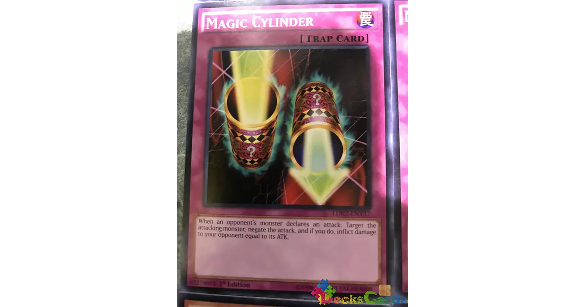 YU-GI-OH! - Cilindro Mágico (LDK2-ENY37) - Barajas Legendarias II - 1ª Edición - Común | Compra Online En Yaxa