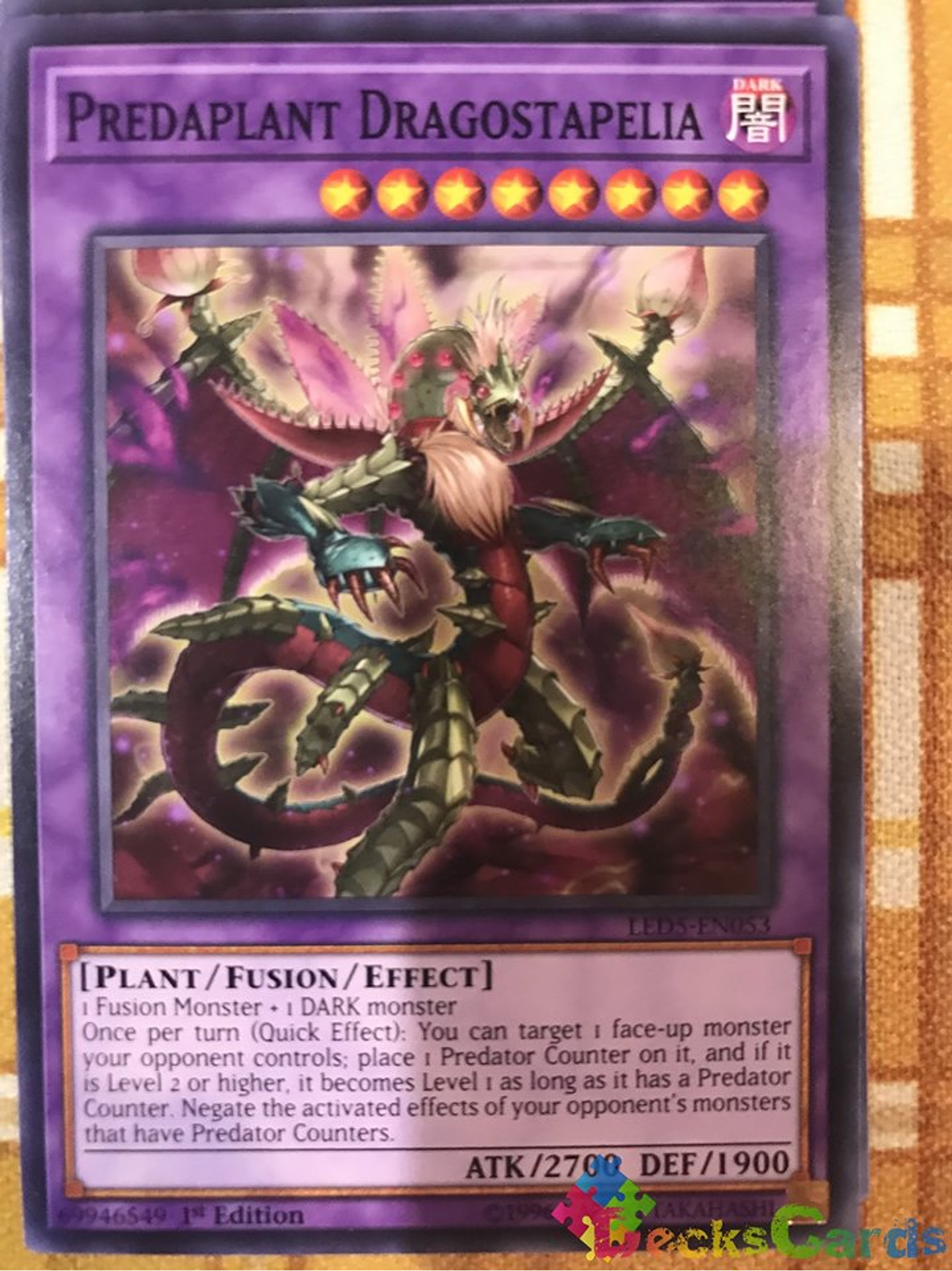 Predaplant Dragostapelia - LED5-EN053 - Common 1st Edition 1