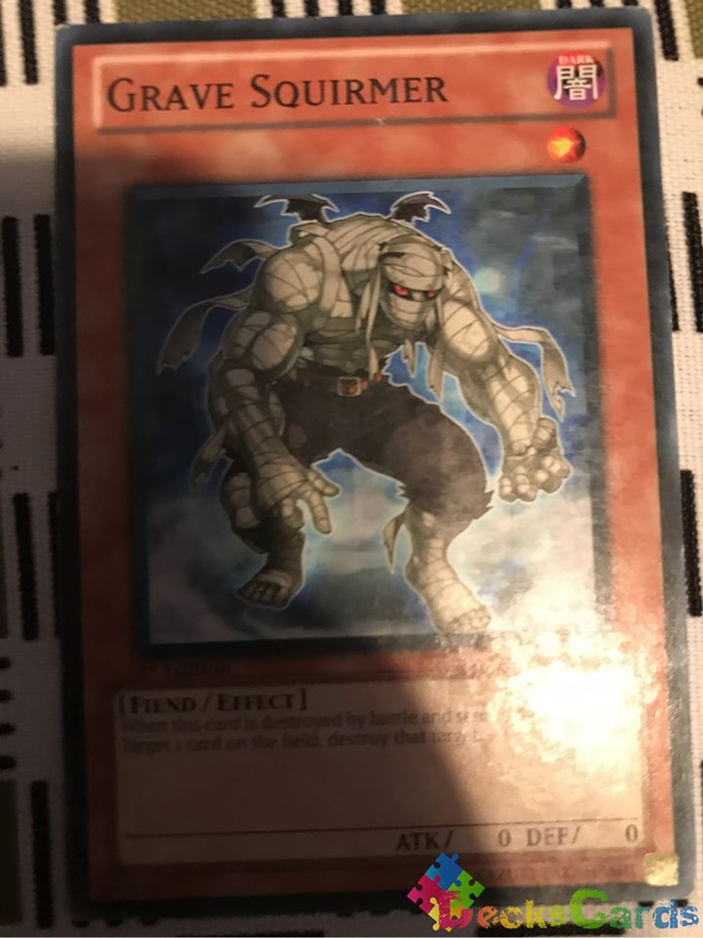 Grave Squirmer - SDGU-EN020 - Common 1st Edition 1