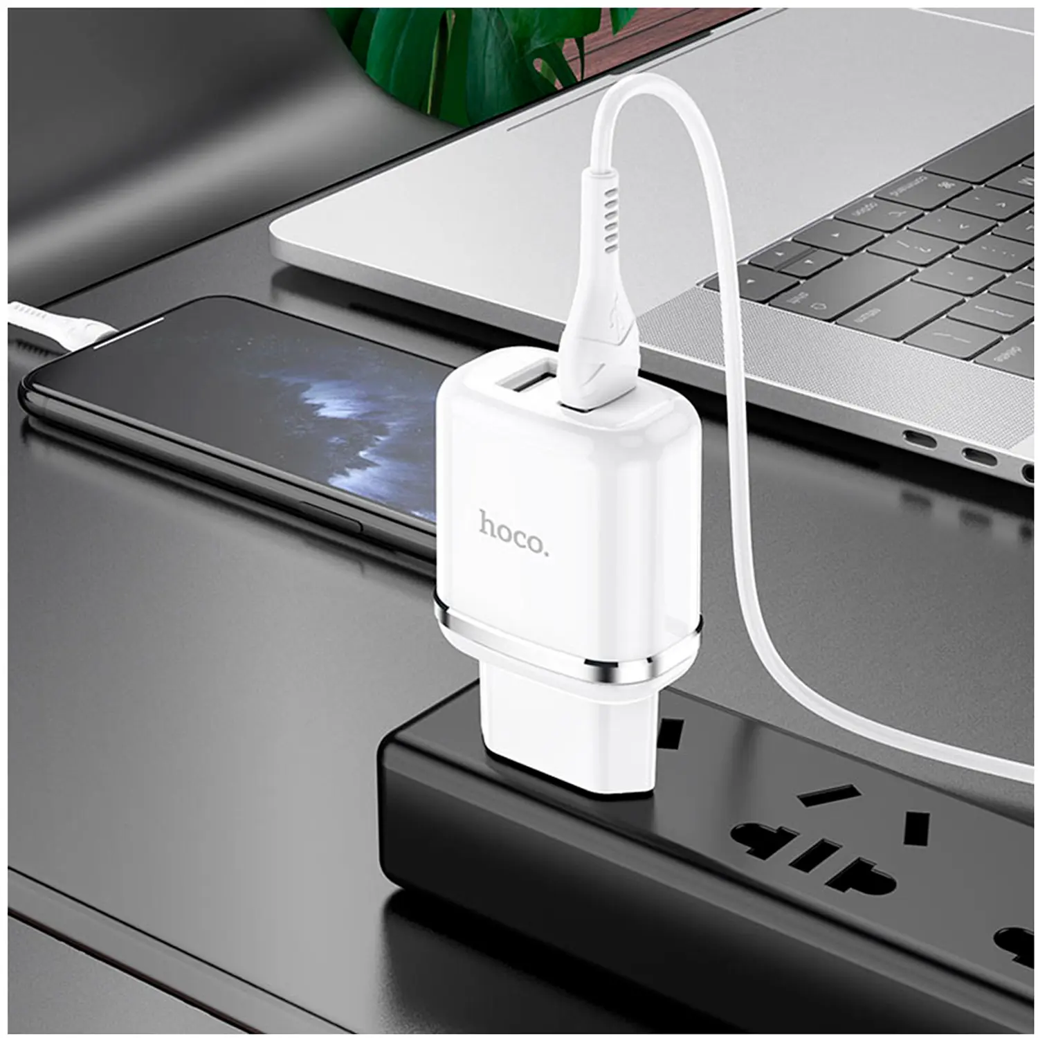 Cargador Hoco N4 2.4A con Doble USB + Cable Lightning 4