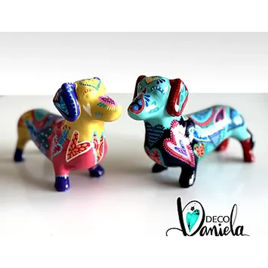 Perro Salchicha con resina - 1 Clase 1