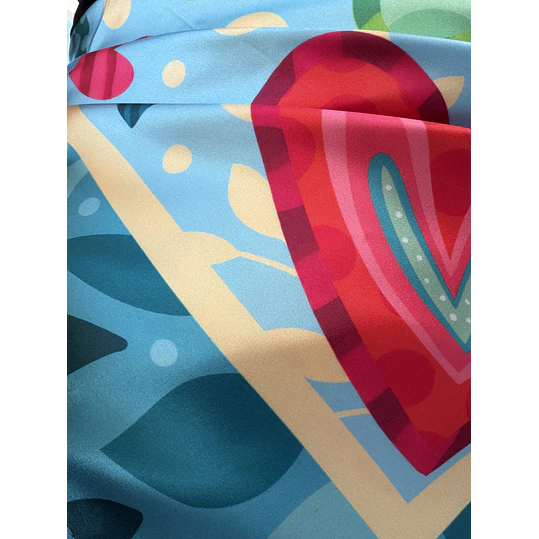 Pañuelo Corazones Acua 70x70 9