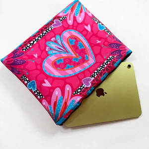 Funda iPad Corazón Rojo 13¨