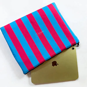 Funda iPad Corazón Rojo 13¨