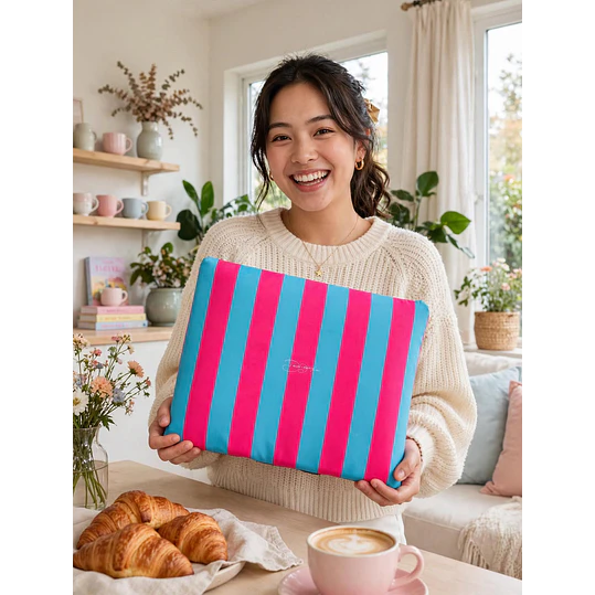 Funda iPad Corazón Rojo 13¨ 7