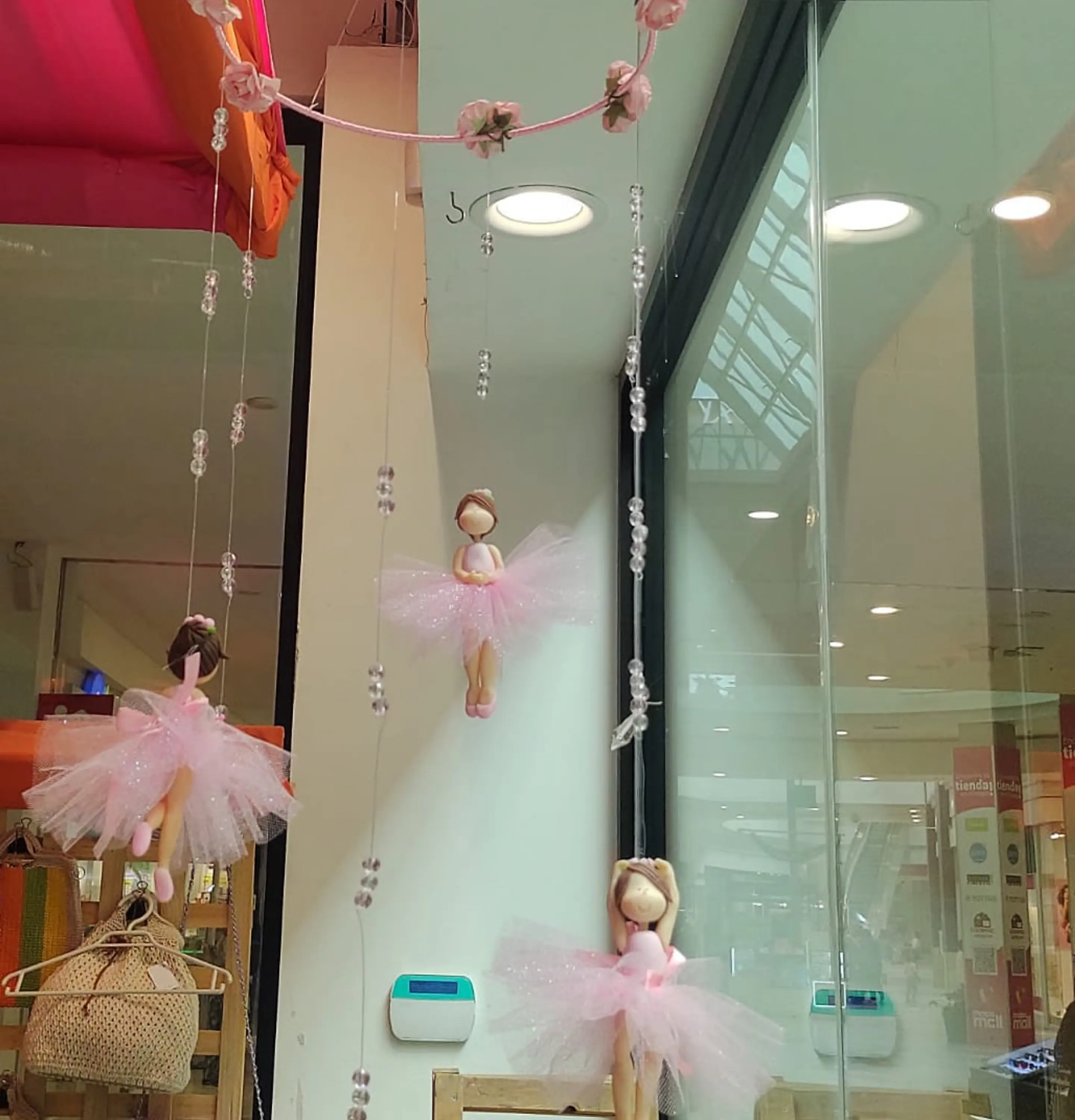 Móvil Bailarinas 2