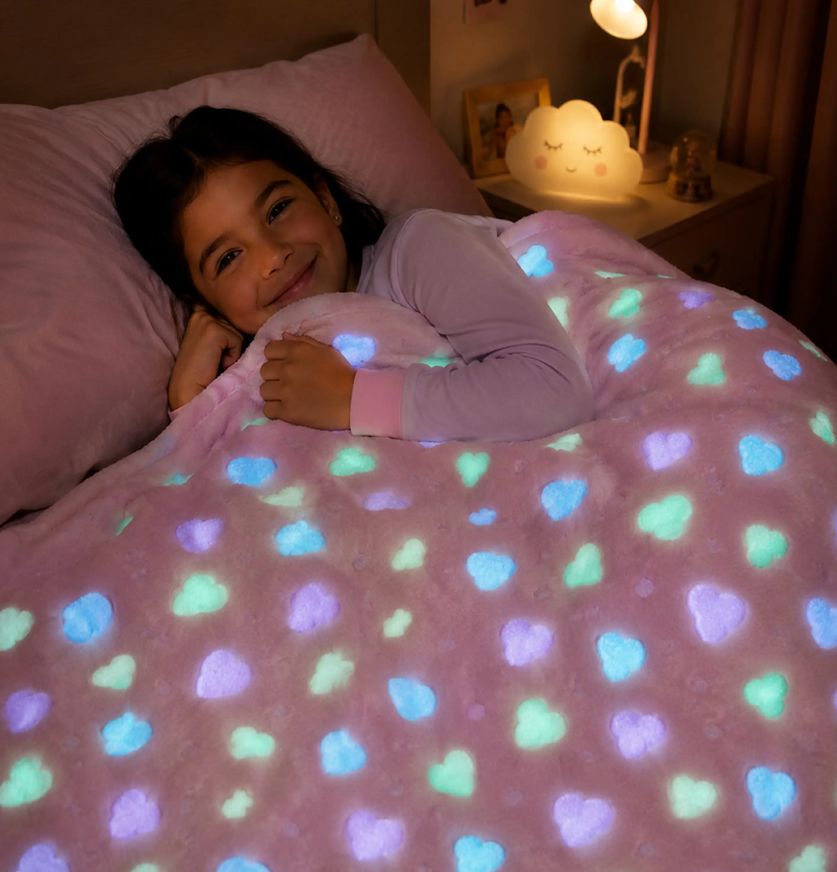 Manta Infantil Luminosa- Rosada con Corazones 4